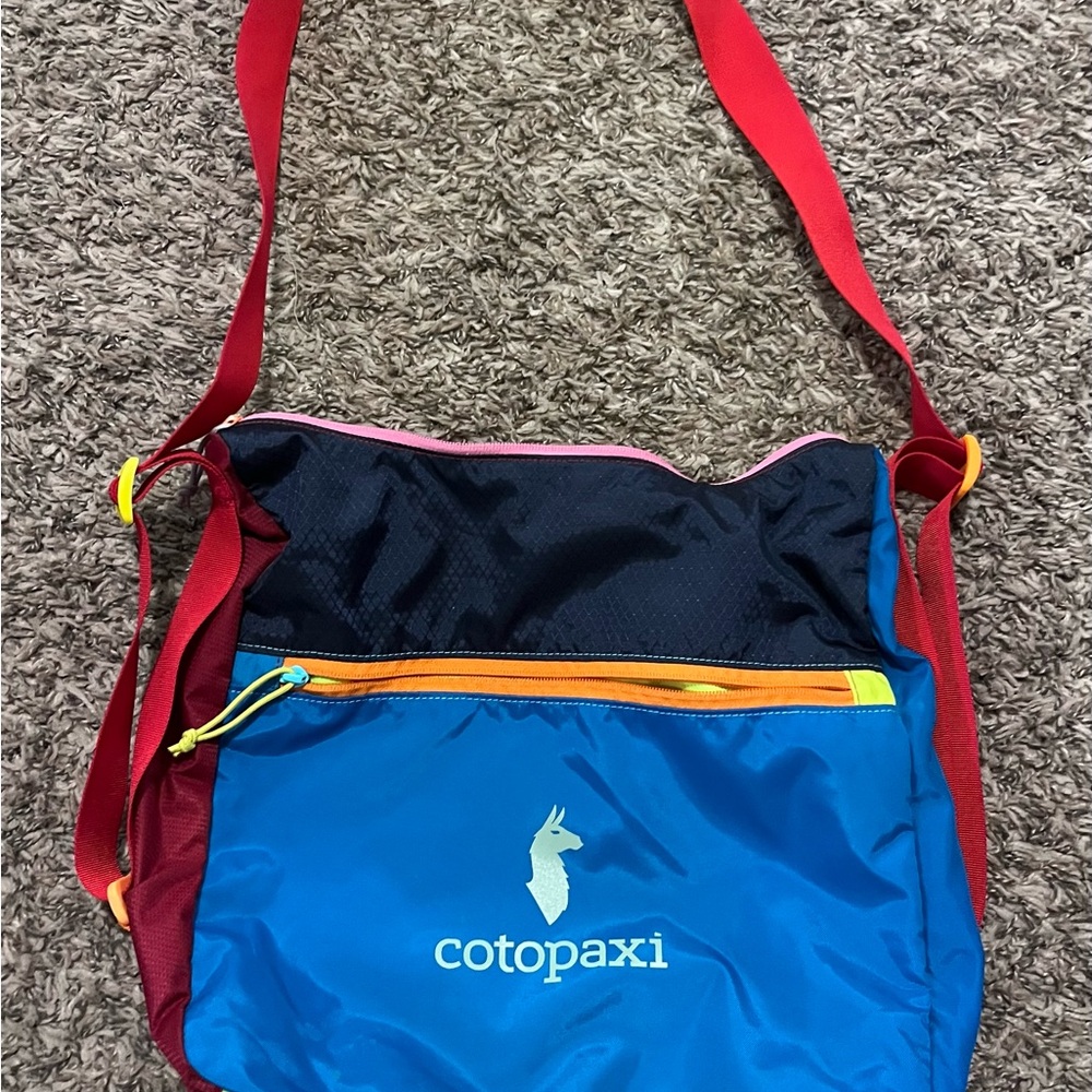 cotopaxi Black Crossbody Bag with Lime Trim